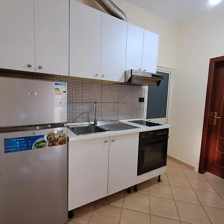 Apartment Simple And Cozy Tirana