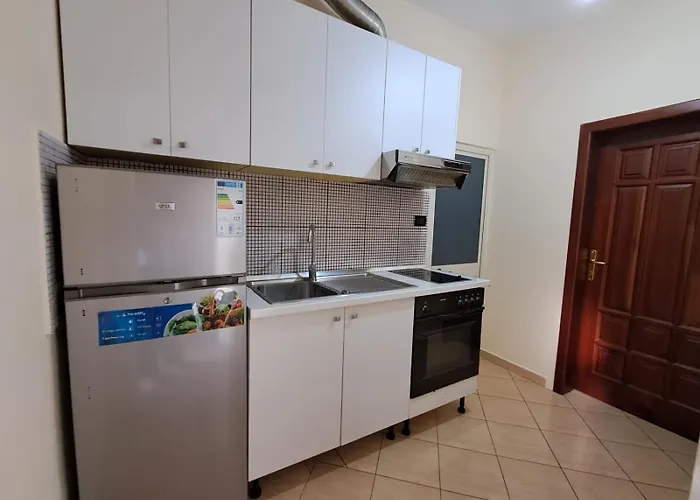 Apartamento Simple And Cozy Tirana